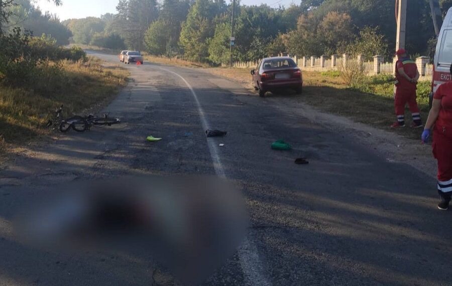 У ДТП на Обухівщині загинула велосипедистка