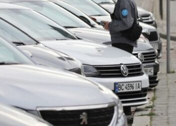 У Львові ще два паркувальні майданчики стали платними – Перший львівській портал