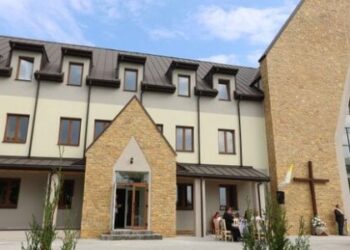 У Львові відкрили притулок для бездомних жінок та самотніх матерів – Перший львівській портал