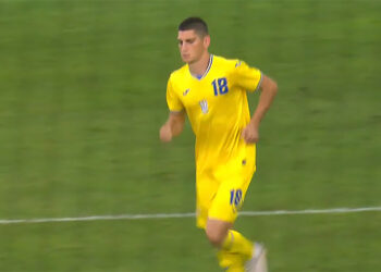 Євген Павлюк дебютував за молодіжну збірну України (відео) • Футбол •