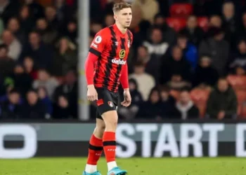 «Закрыл ему путь к воротам»: английская пресса высоко оценила действия Забарного против звезды Челси – Спорт