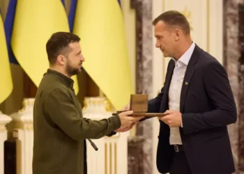 Зеленский подтвердил тесные взаимоотношения с Шевченко: экс-футболист получил должность в Офисе Президента – Спорт