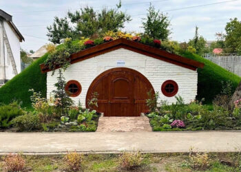 На Київщині збудували бомбосховище у вигляді казкового будиночка, фото – Київщіна