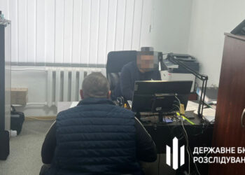 Двом службовцям тернопільського ТЦК оголосили підозру у катуванні та позбавленні волі | Київщіна