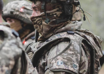 Лазери, датчики та сенсори: показове тренування бригади гвардії наступу «Буревій» на Київщині, фото – Київщіна