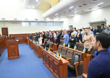 Київрада збільшила розмір “депутатських фондів” на 2024 рік з 120 до 720 млн гривень | Київщіна