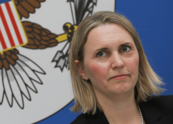 Брінк назвала тренування українських пілотів на F-16 в Аризоні найважливішою частиною побудови ППО України