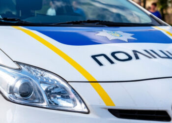 У Києві 12-річна дівчинка загинула внаслідок падіння з багатоповерхівки | Київщіна