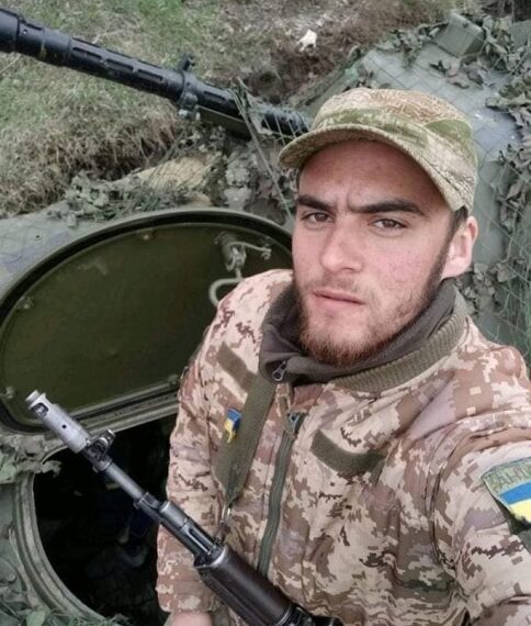 На Сумщині провели в останню путь загиблого прикордонника – Суми та область