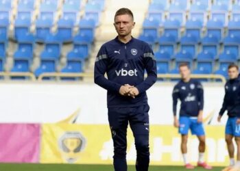 Олег Голодюк незадоволений суддями матчу “Дніпро-1” – “Металіст 1925” | Футбол