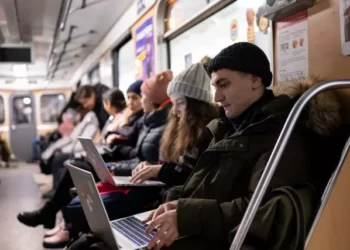 Подорожчання електроенергії та підвищення зарплат — головне про гроші за тиждень | Економіка