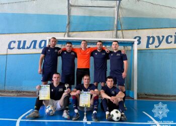 Сумські патрульні вибороли перше місце на турнірі з футзалу – Суми та область