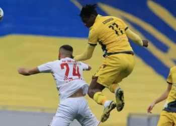 Три гола за пять минут: Рух одержал волевую победу над Кривбассом в Кривом Роге – Спорт