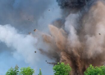 У Краснопільській громаді внаслідок обстрілів пошкоджені три житлові будинки та пошта – Суми та область