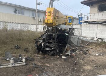 У Макарові на протитанковій міні підірвався автомобіль