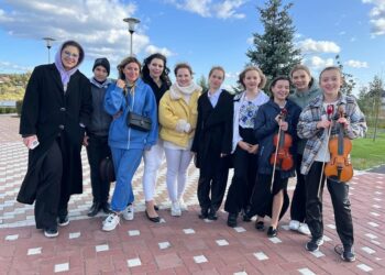 У Михайлівці-Рубежівці для переселенців влаштували благодійний захід (ФОТО)