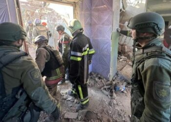 Внаслідок ракетного удару по Нікополю загинуло чотири людини