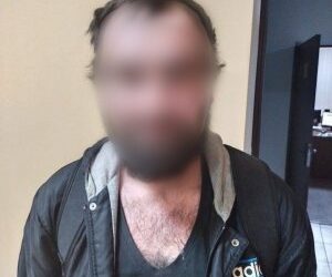 Завдавши тілесні ушкодження, відібрав грошові кошти у миколаївця – поліцейські повідомили про підозру грабіжнику » Новини Миколаїва