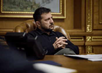 Зеленський спрогнозував термін повного вогневого контролю над Кримом