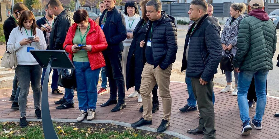 Бучу відвідали представники органів місцевого самоврядування зі всієї України, фото – Київщіна