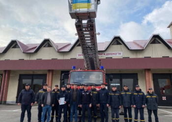 Автопарк броварських пожежників поповнився спецтехнікою від німецького міста-побратима | Київщіна