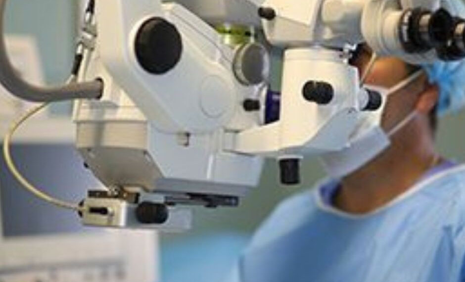Обухівська лікарня розширює спектр офтальмологічних послуг: тепер ще й оперують, фото – Київщіна
