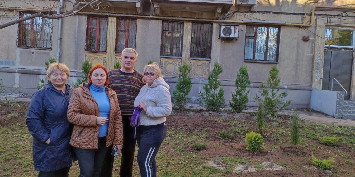 В Запоріжжі реалізували пілотний проєкт зі сталого озеленення ОСББ: є навчальні матеріали |