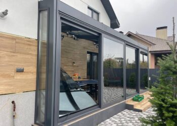 БпЛА та балістика: Київщина зазнала чергової російської атаки (ФОТО)