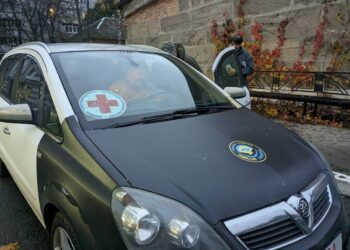 Бучанська громада передала саперам на Херсонщині автівку