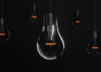 Через складні погодні умови без світла 30 населених пунктів на Сумщині – Суми та область