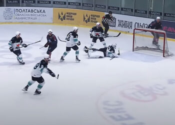 ХК «Кременчук» вдома переміг «Київ Кепіталз» (відео) • Хокей •