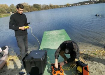 Ірпінські сапери розміновуватимуть водойми громади підводним дроном