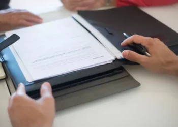 Як отримати спадок, перебуваючи за кордоном – інструкція для українців | Економіка