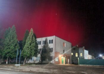Над Сумщиною — полярне сяйво – Суми та область