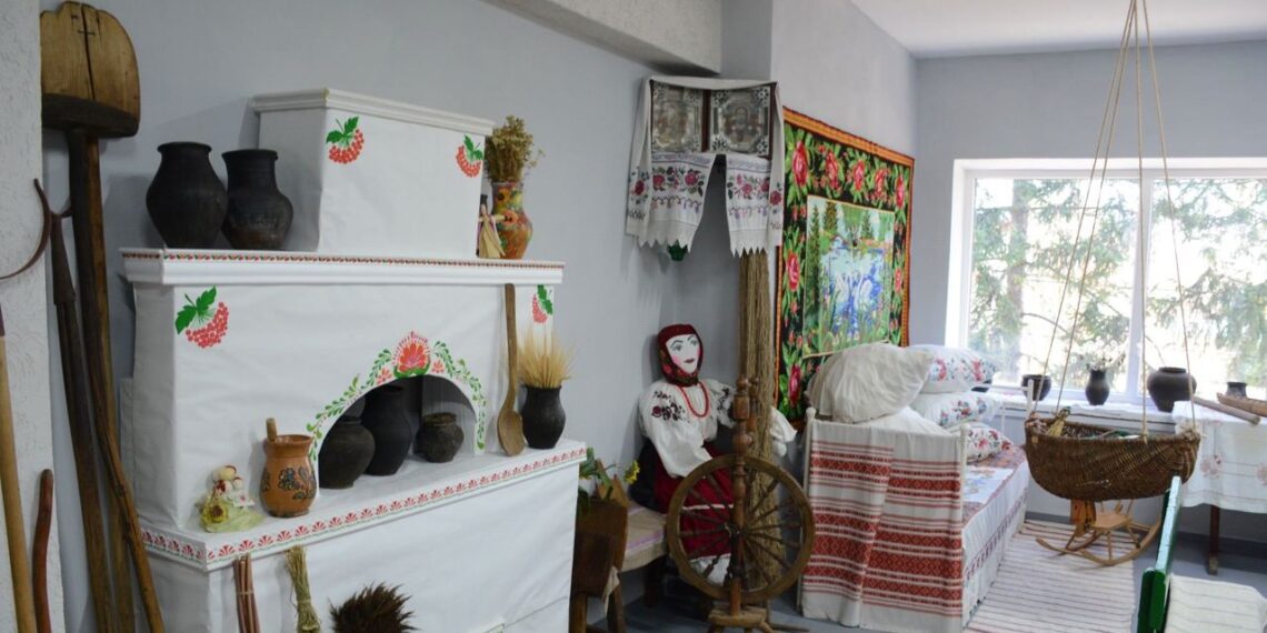 Невеличке село на Київщині створило власний музей