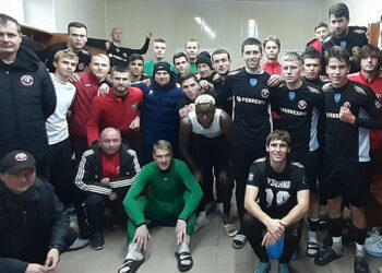 Перша ліга: «Гірник-Спорт» на виїзді зіграв внічию з «Інгульцем» • Футбол •