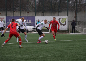 Перша ліга: «Полтава» перемогла «Діназ» (відео) • Футбол •