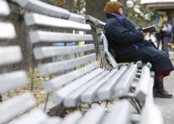 Середня пенсія в Україні: як відрізняються виплати в різних областях | Економіка