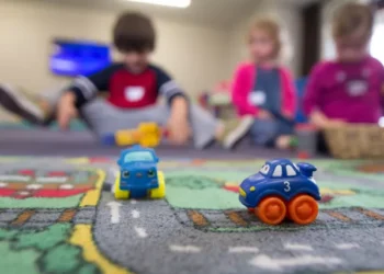 Щоб без нервів та проблем: українцям пояснили, як точно записати дитину до садка | Економіка