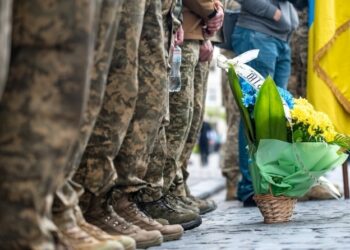 Сьогодні Львівщина прощається з двома захисниками. Що про них відомо – Перший львівській портал