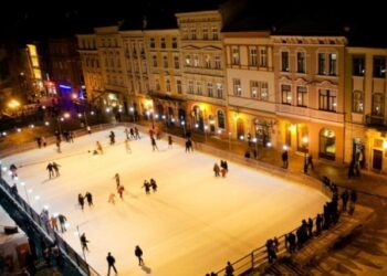 Стало відомо, чи буде цьогоріч ковзанка на площі Ринок – Перший львівській портал