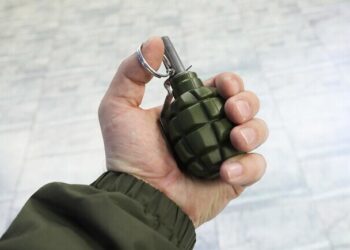 В Одесской области мужчина в военной форме взорвал гранату в авто: есть пострадавший (обновлено)