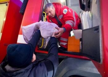 В Одесской области спасли маму с младенцем: рожать пришлось дома