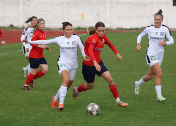 Жіноча «Ворскла» на виїзді перемогла «Ладомир» • Футбол •