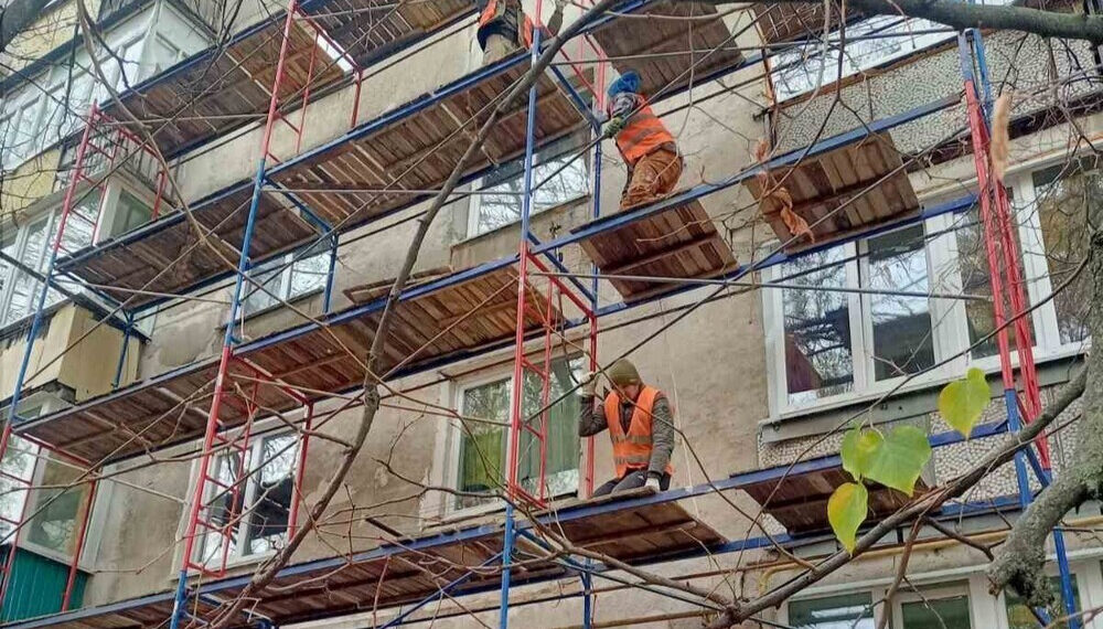 У Василькові відновлюють чергову багатоповерхівку коштом Фонду ліквідації наслідків збройної агресії, фото – Київщіна