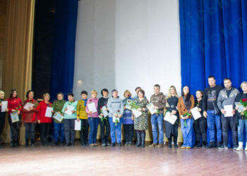 У Броварах відзначили кращі благодійні фонди та волонтерські організації | Київщіна