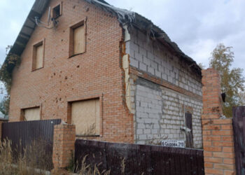 Аудитори виявили в Гостомелі понад 100 фактів зловживання на відбудові