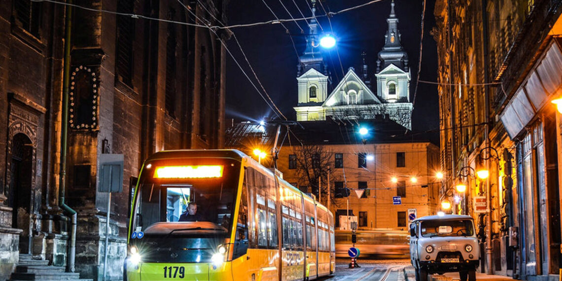 Чи будуть цьогоріч колядки у львівських трамваях – Перший львівській портал