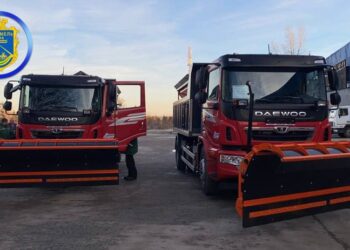 Гостомельський автопарк поповнили дві машини-конструктори