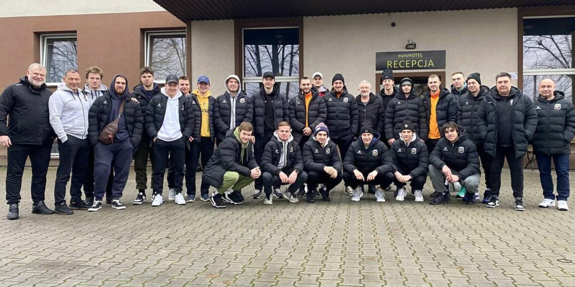 ХК «Кременчук» зіграє два спаринги з поляками • Хокей •